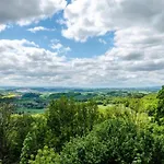 Welcoming In Neustadt